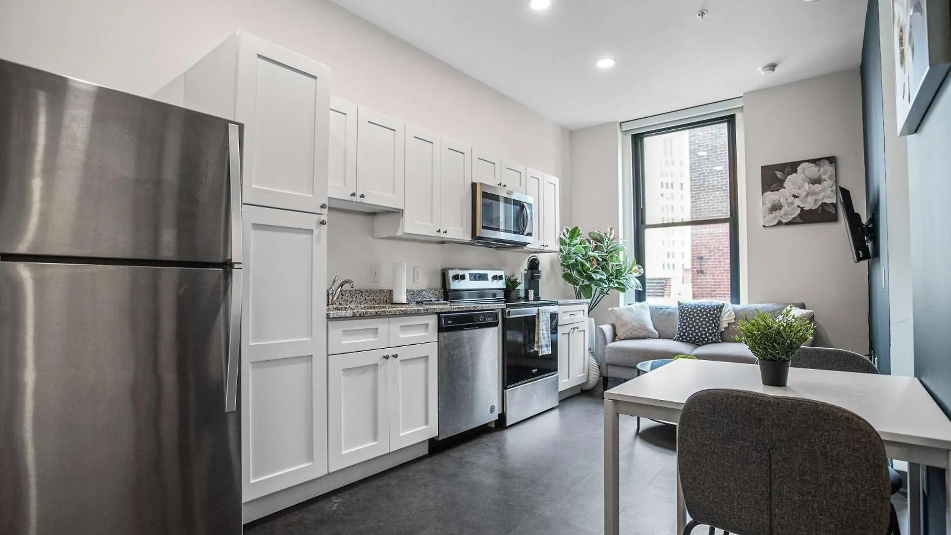 CozySuites Stunning 1BR in Downtown Pitts #26 Pittsburgh 0*,