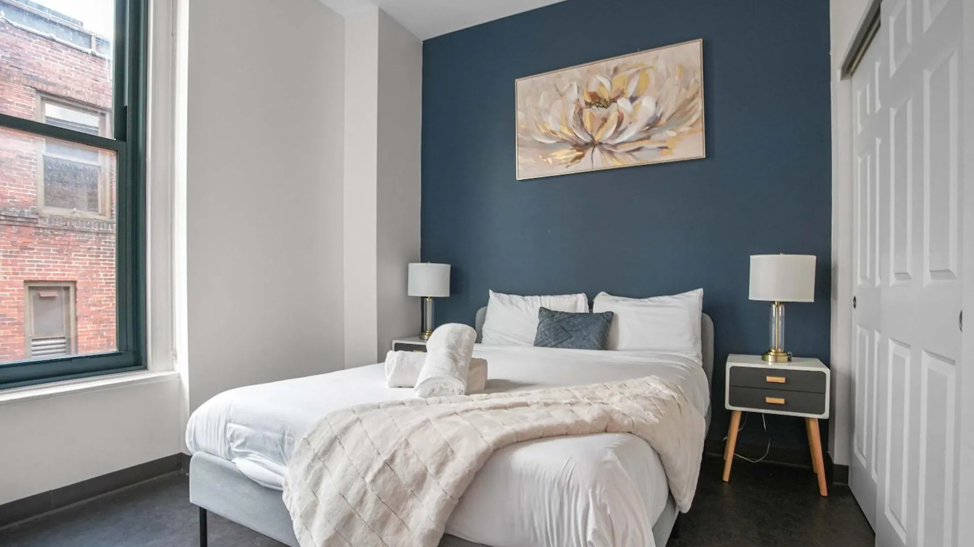 CozySuites Stunning 1BR in Downtown Pitts #26 Pittsburgh 0*,  United States